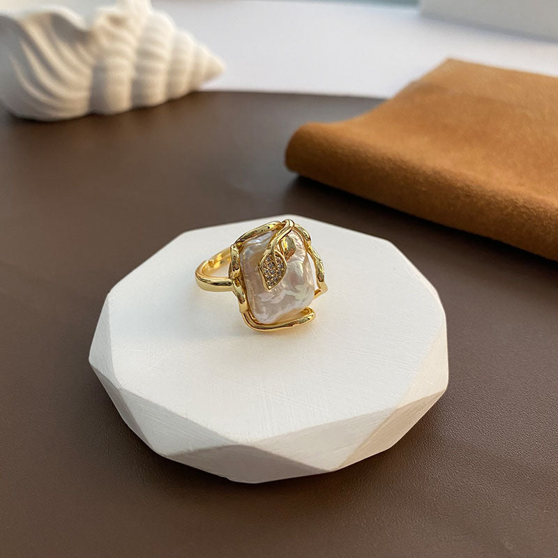 Baroque Pearl Square Ring